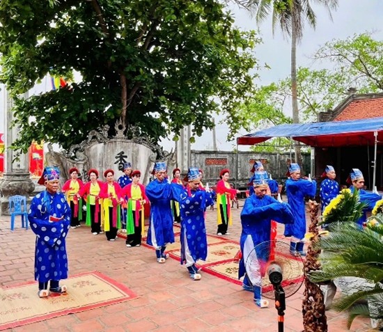 Lễ dâng hương và tế yết tại đình Trung Bản – Nghi lễ mở màn Lễ hội Bạch Đằng năm 2026.