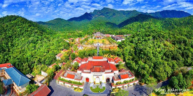 Yên Tử - Di sản được kể qua lăng kính của các văn, nghệ sĩ