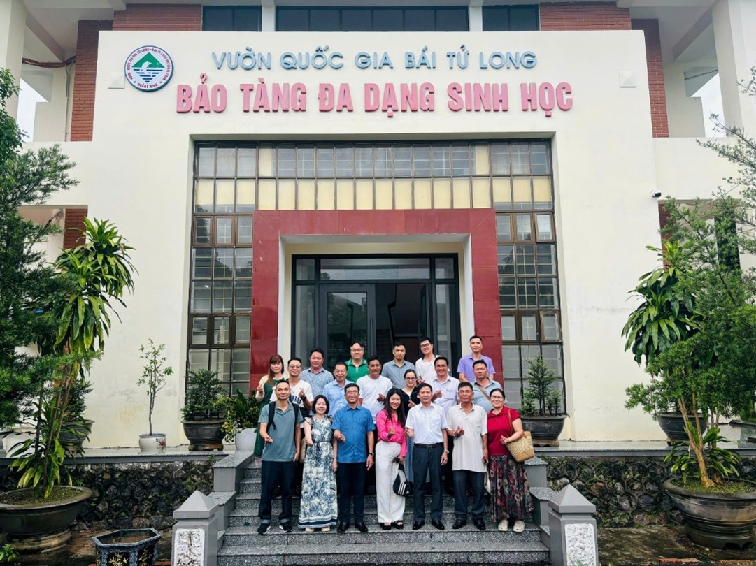 Ban Quản lý di sản thế giới vịnh Hạ Long – Yên Tử làm việc với Đoàn công tác Sở NN&MT tỉnh Cà Mau và Sở NN&MT tỉnh Khánh Hoà, Trung tâm Bảo tồn biển và phát triển cộng đồng (MCD) chia sẻ kinh nghiệm công tác quản lý Khu bảo tồn biển Cô Tô – Đảo Trần