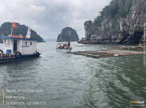 Liên tiếp phát hiện 4 trường hợp nuôi trồng thủy sản trái phép trên vịnh Hạ Long