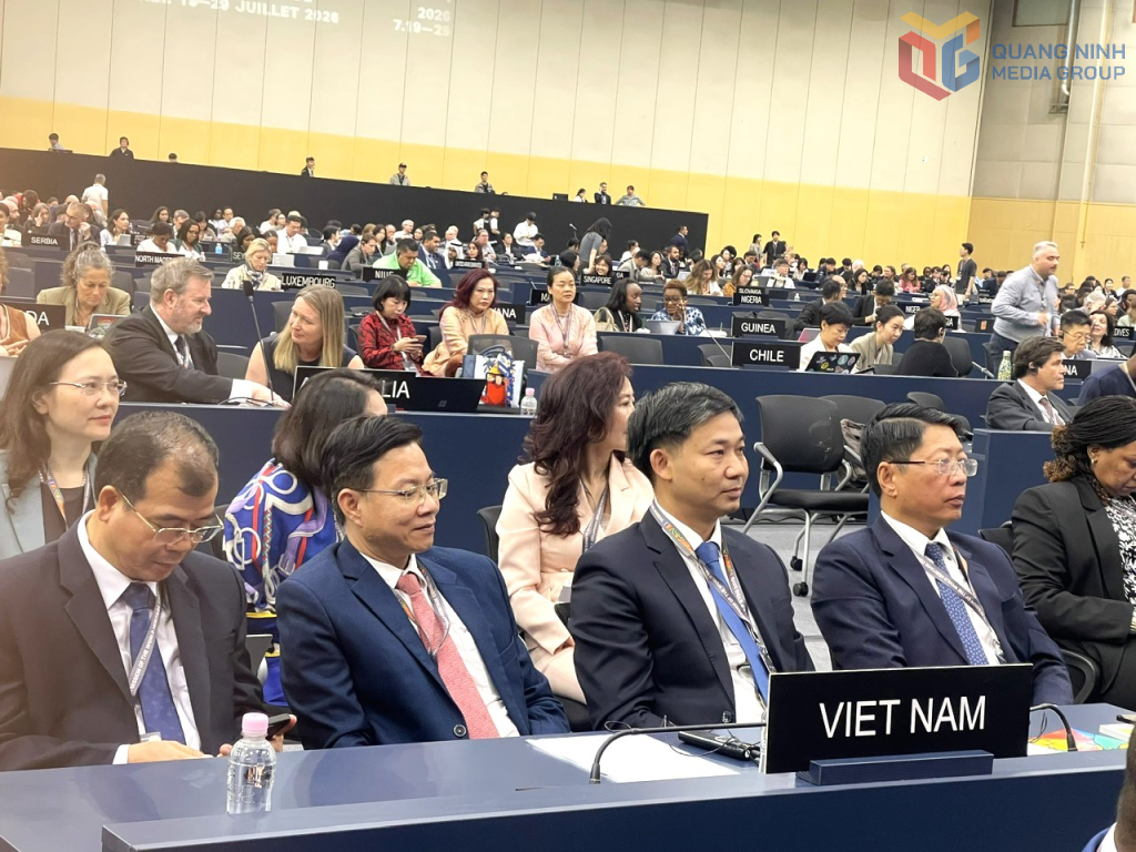 Đoàn công tác Quảng Ninh tham dự Kỳ họp lần thứ 48 của Ủy ban Di sản Thế giới UNESCO
