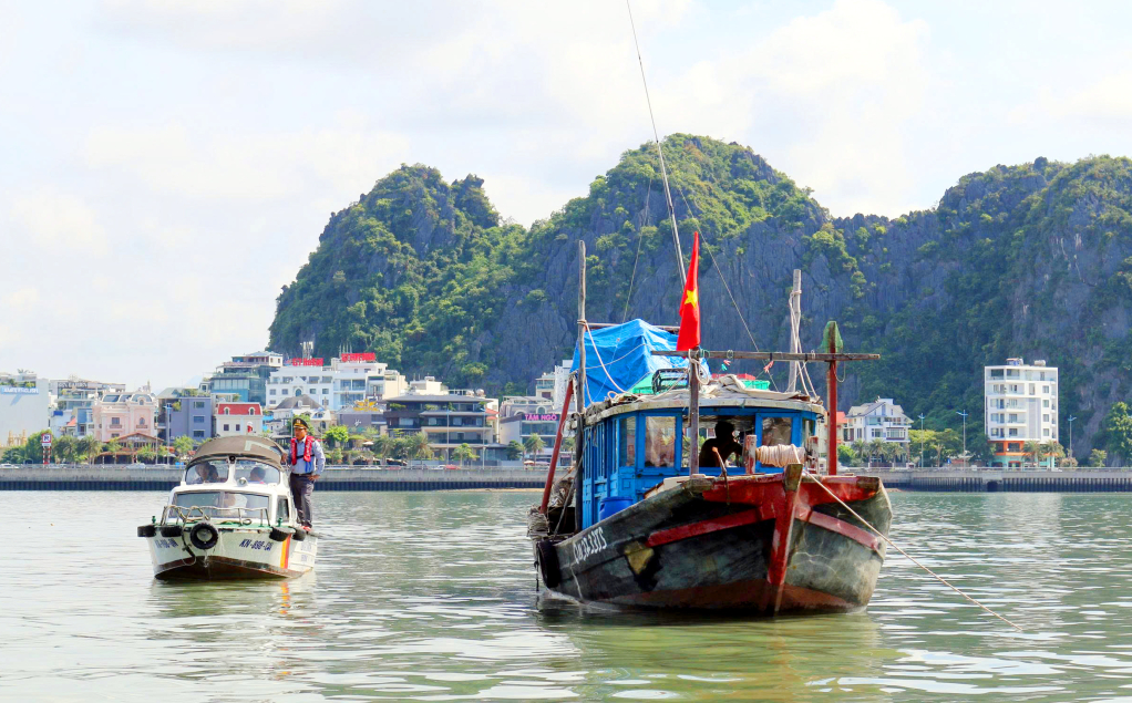 Hiệu quả kiểm tra, xử lý vi phạm trên Vịnh Hạ Long