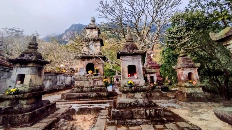 Xá lợi, bảo tượng Phật hoàng Trần Nhân Tông đang lưu giữ ở "khu vườn cổ xưa" nào của Yên Tử Quảng Ninh?