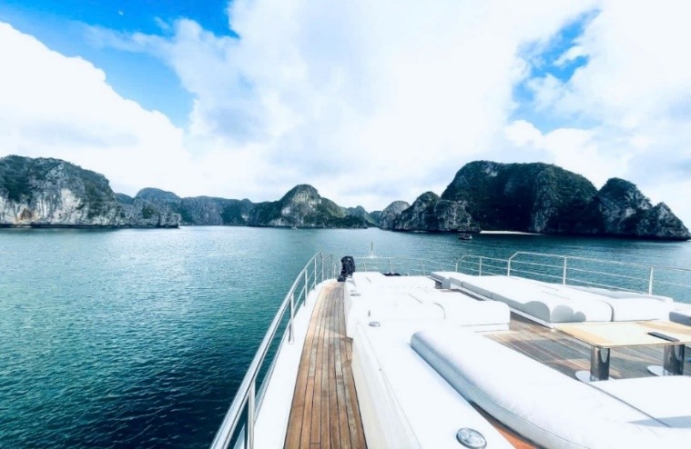 Để hiểu vịnh Hạ Long, một lần là chưa đủ
